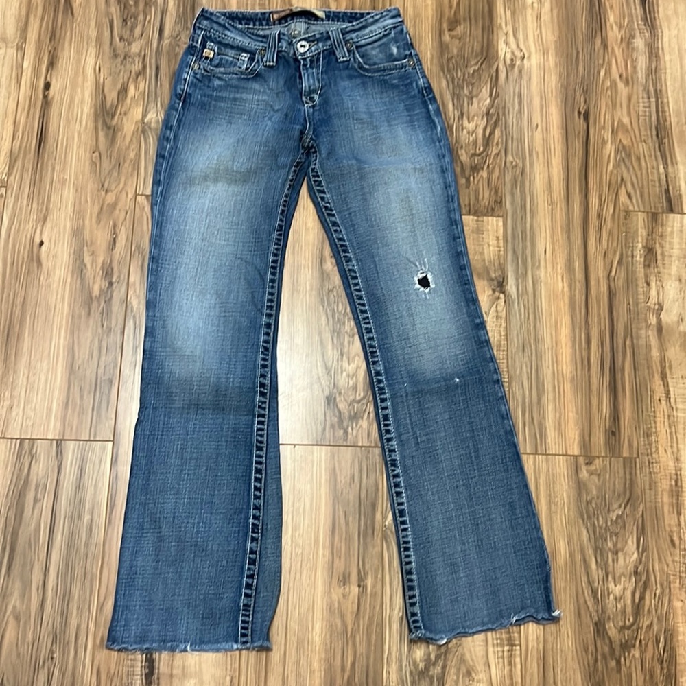 BigStar Hazel Jeans Straight Legs Sz 27